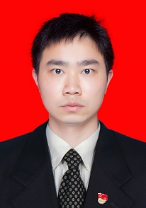 黨委委員、董事、副總經(jīng)理  劉倫